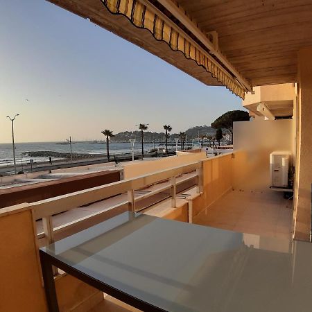 Appartement Cavalaire Face A La Mer Luaran gambar